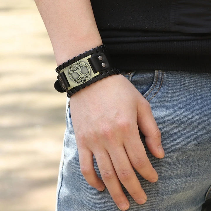 Totem Leather Compass Bracelet for Men