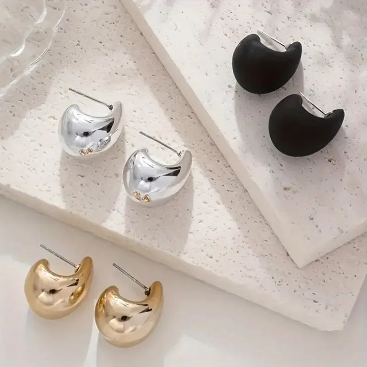 Vintage Teardrop Studs