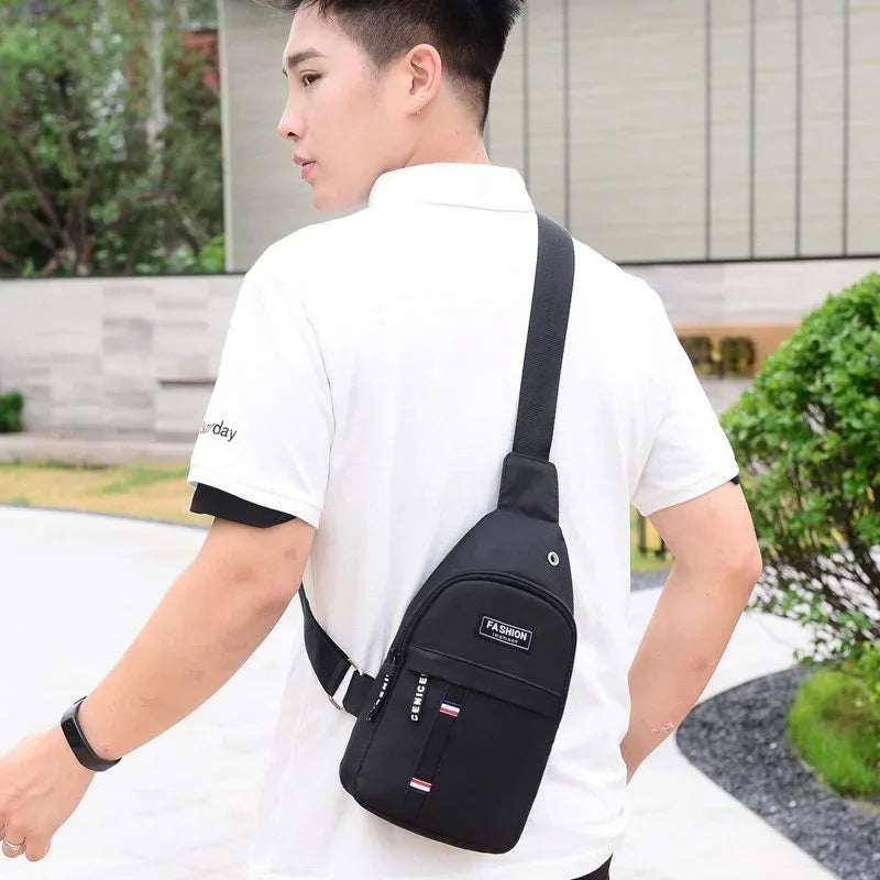 2023 Men's Nylon Waterproof Chest Bag
